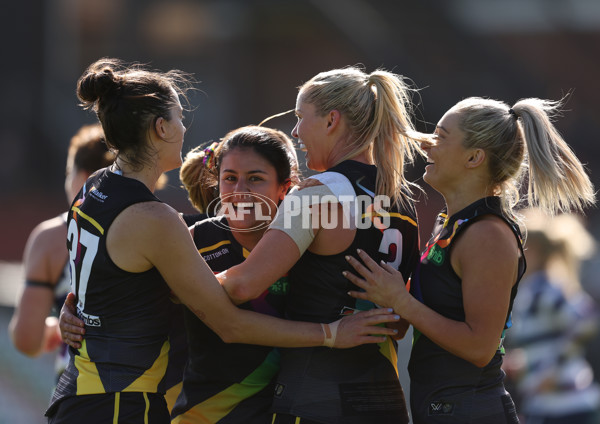 AFLW 2024 Round 07 - Richmond v Geelong - A-55248473