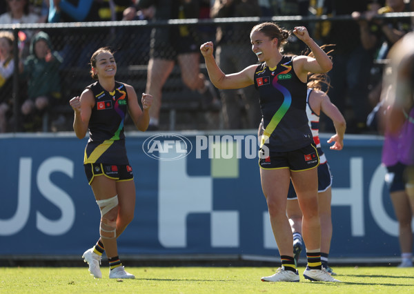 AFLW 2024 Round 07 - Richmond v Geelong - A-55248487