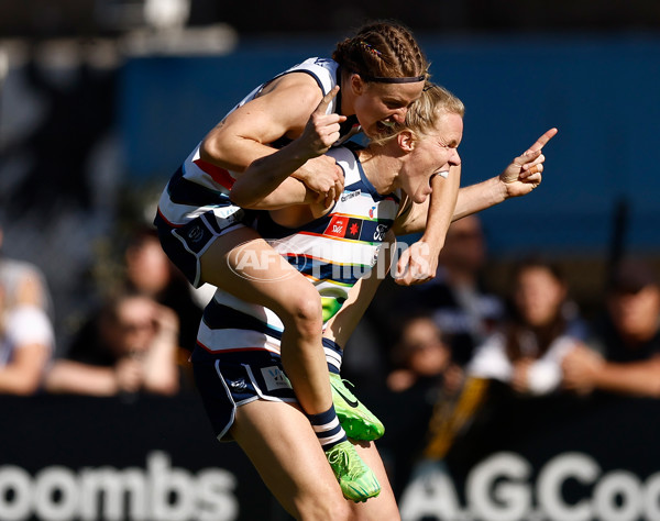 AFLW 2024 Round 07 - Richmond v Geelong - A-55248659