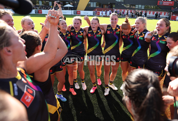 AFLW 2024 Round 07 - Richmond v Geelong - A-55248710