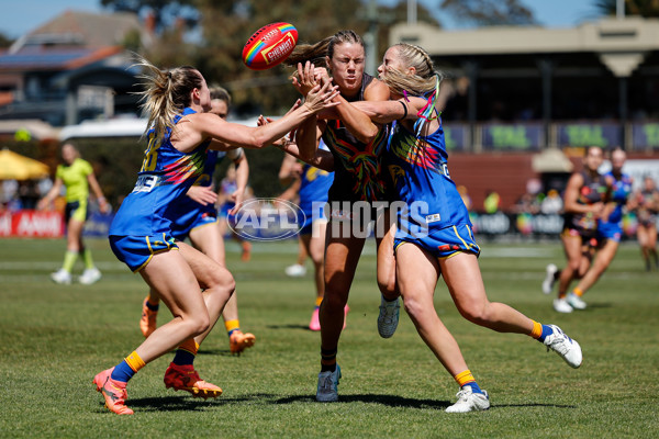 AFLW 2024 Round 07 - Hawthorn v West Coast - A-55250862