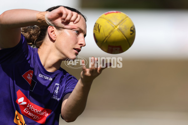 AFLW 2024 Round 07 - Fremantle v Carlton - A-55253447