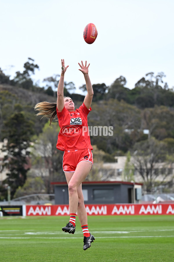 AFLW 2024 Round 07 - North Melbourne v Sydney - A-55258659