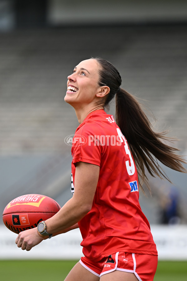 AFLW 2024 Round 07 - North Melbourne v Sydney - A-55258664