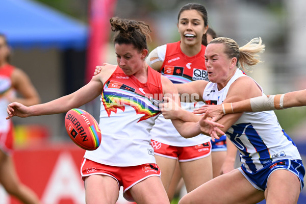 AFLW 2024 Round 07 - North Melbourne v Sydney - A-55258688