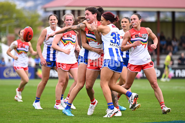 AFLW 2024 Round 07 - North Melbourne v Sydney - A-55262105