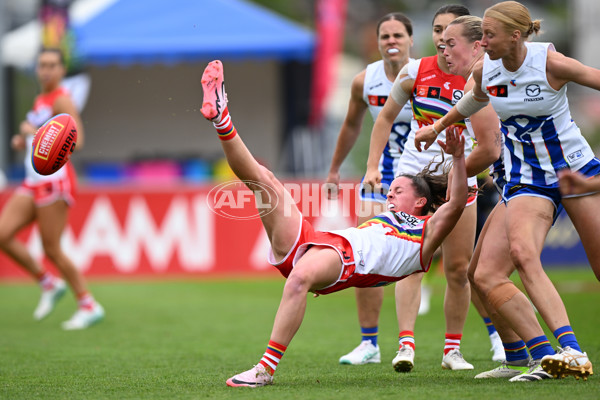 AFLW 2024 Round 07 - North Melbourne v Sydney - A-55262136