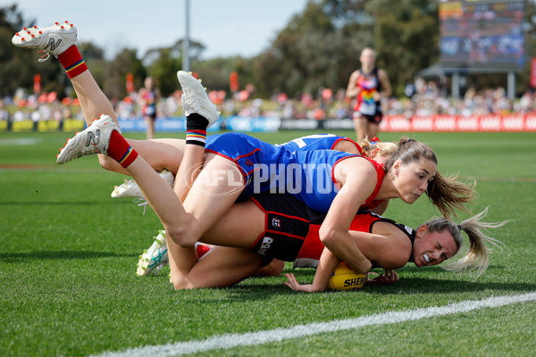 AFLW 2024 Round 07 - St Kilda v Melbourne - A-55266636