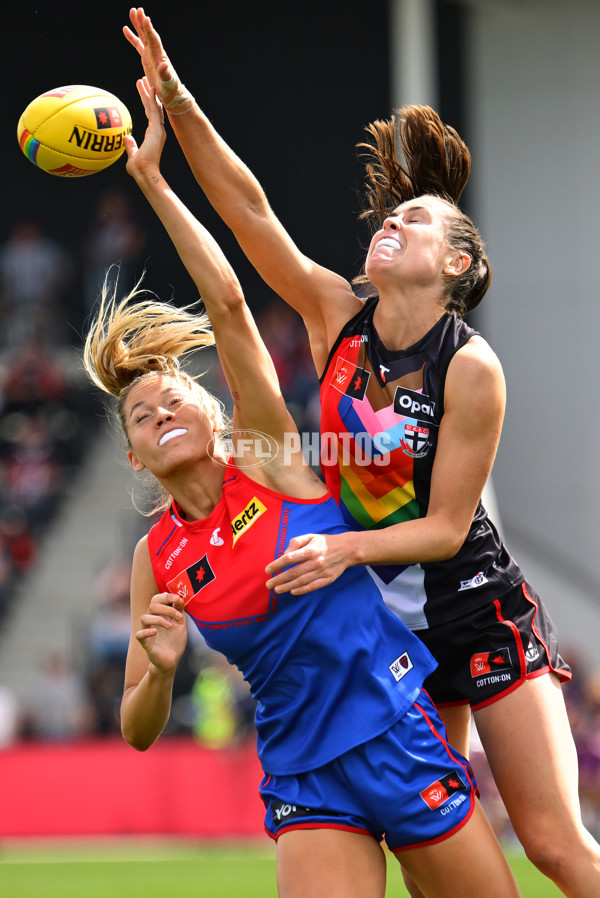 AFLW 2024 Round 07 - St Kilda v Melbourne - A-55267361