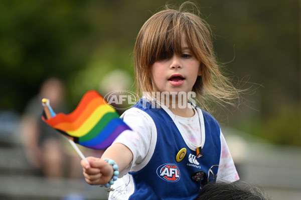 AFLW 2024 Round 07 - North Melbourne v Sydney - A-55267362