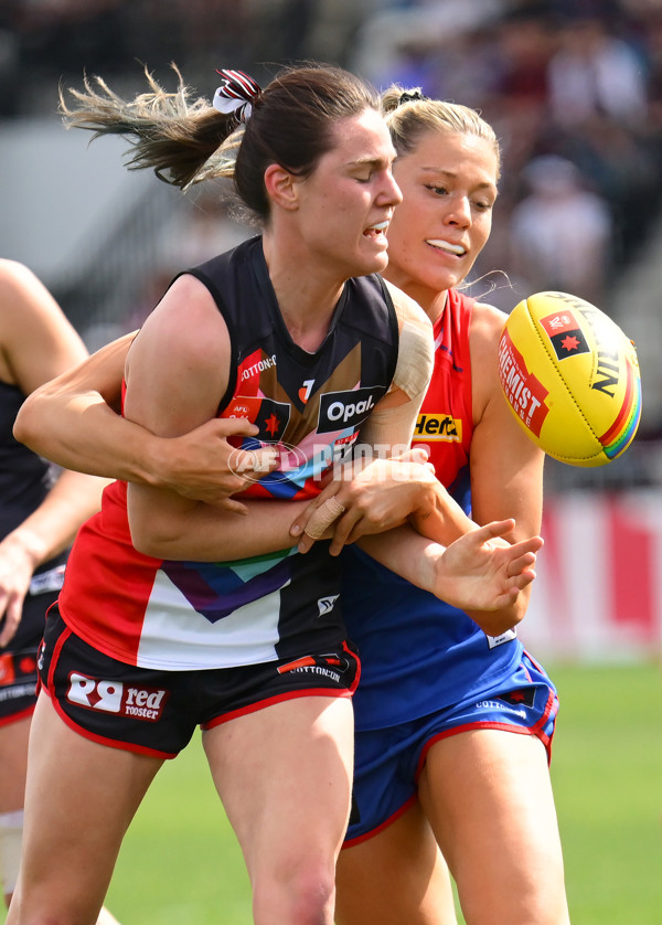 AFLW 2024 Round 07 - St Kilda v Melbourne - A-55267399