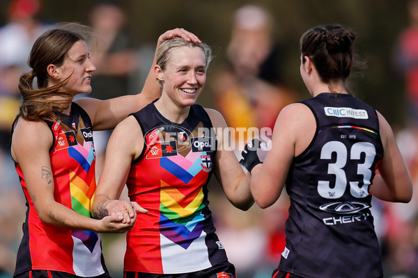 AFLW 2024 Round 07 - St Kilda v Melbourne - A-55269868