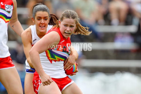 AFLW 2024 Round 07 - North Melbourne v Sydney - A-55270025