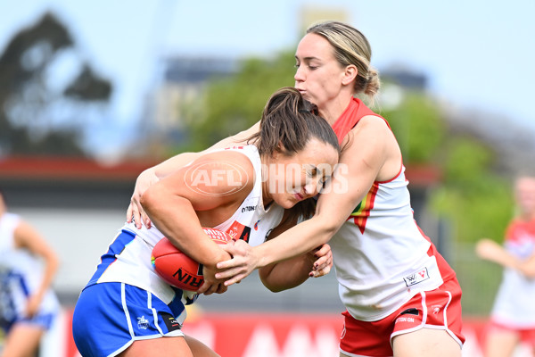 AFLW 2024 Round 07 - North Melbourne v Sydney - A-55272503