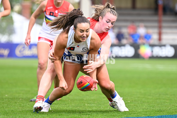 AFLW 2024 Round 07 - North Melbourne v Sydney - A-55272510