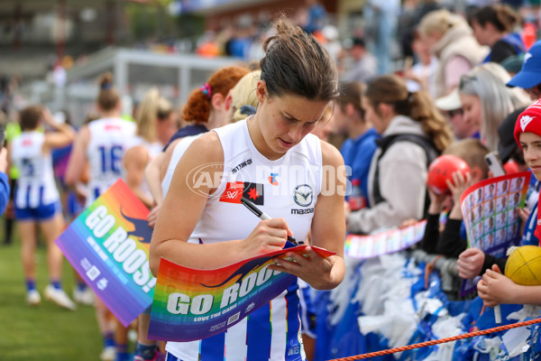 AFLW 2024 Round 07 - North Melbourne v Sydney - A-55272511