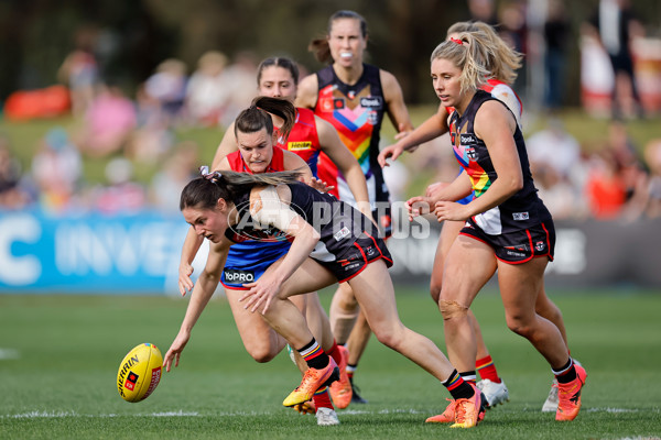 AFLW 2024 Round 07 - St Kilda v Melbourne - A-55273063