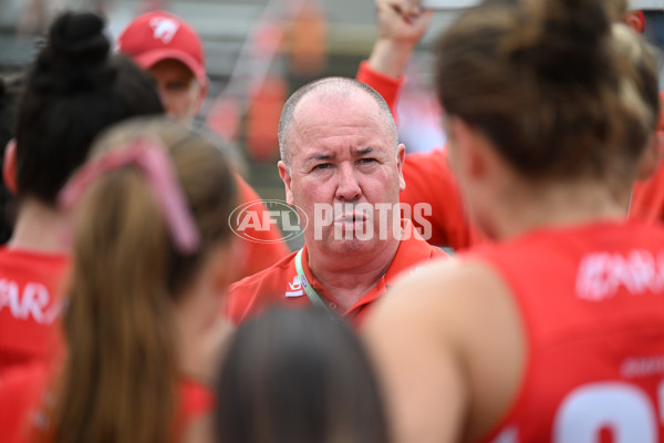 AFLW 2024 Round 07 - North Melbourne v Sydney - A-55273130