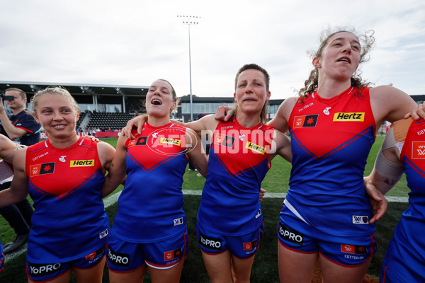 AFLW 2024 Round 07 - St Kilda v Melbourne - A-55273144