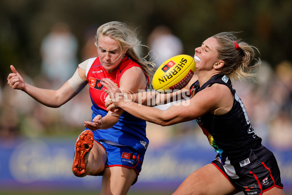 AFLW 2024 Round 07 - St Kilda v Melbourne - A-55275928