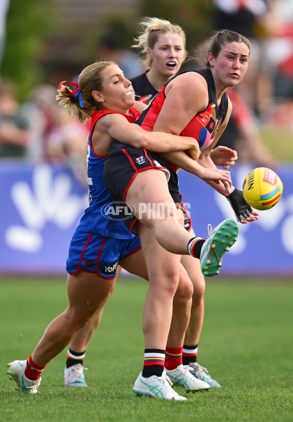 AFLW 2024 Round 07 - St Kilda v Melbourne - A-55278633