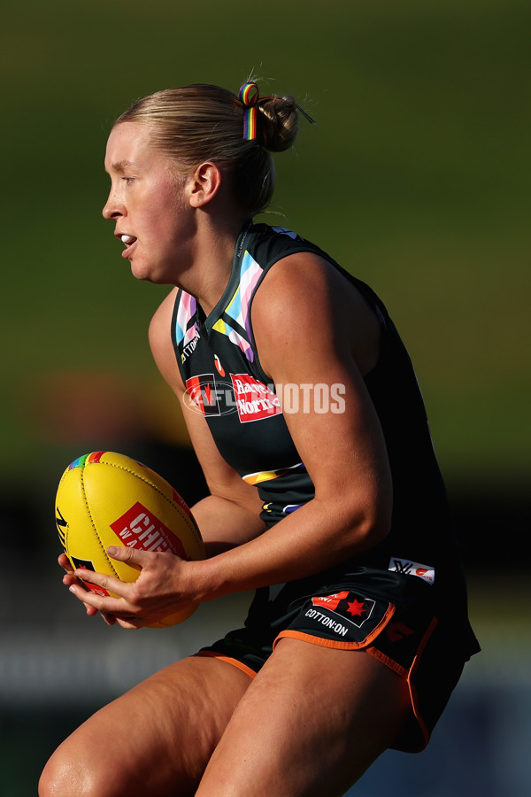 AFLW 2024 Round 07 - GWS v Adelaide - A-55278670