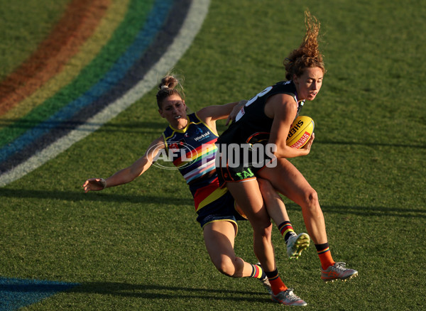 AFLW 2024 Round 07 - GWS v Adelaide - A-55281056