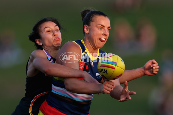 AFLW 2024 Round 07 - GWS v Adelaide - A-55281661