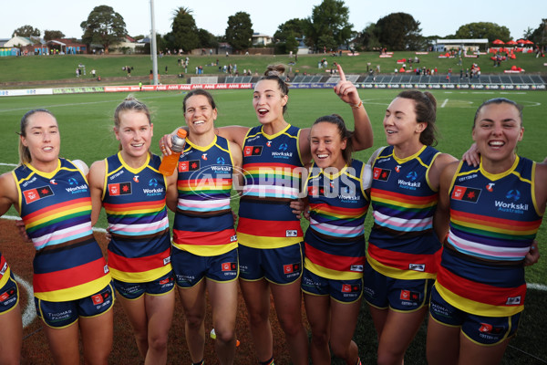 AFLW 2024 Round 07 - GWS v Adelaide - A-55281669