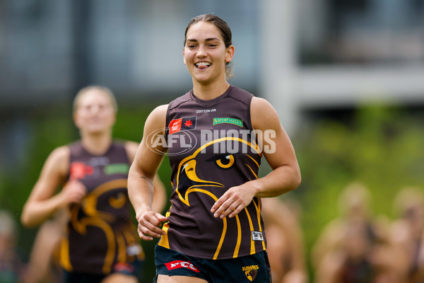 AFLW 2024 Training - Hawthorn 171024 - A-55304857