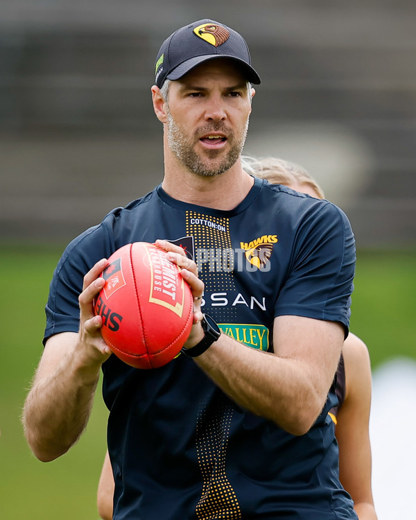 AFLW 2024 Training - Hawthorn 171024 - A-55320661