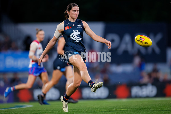 AFLW 2024 Round 08 - Carlton v Western Bulldogs - A-55326628