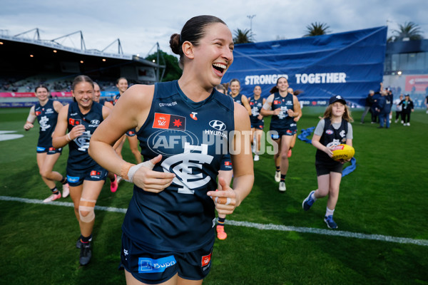 AFLW 2024 Round 08 - Carlton v Western Bulldogs - A-55327040