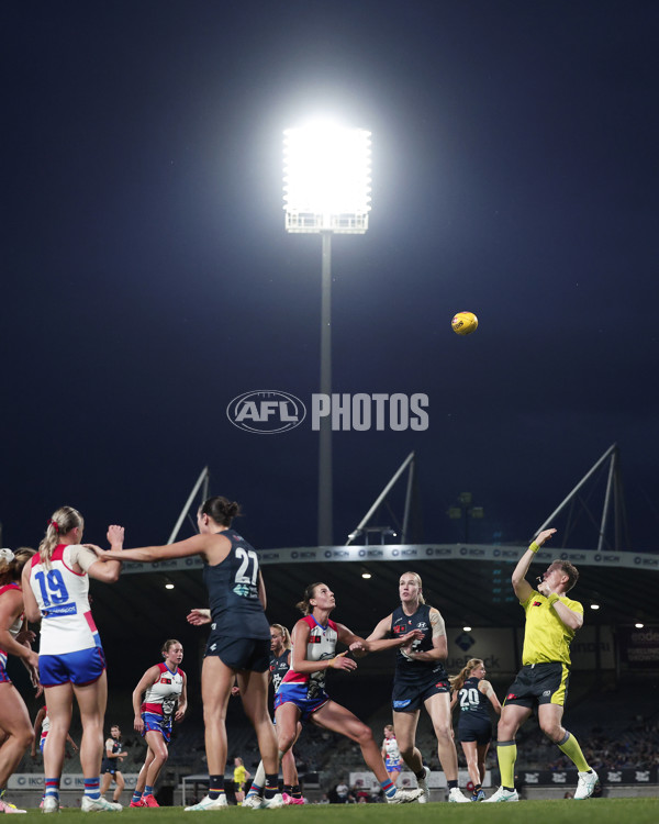 AFLW 2024 Round 08 - Carlton v Western Bulldogs - A-55327063