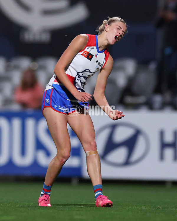 AFLW 2024 Round 08 - Carlton v Western Bulldogs - A-55329316