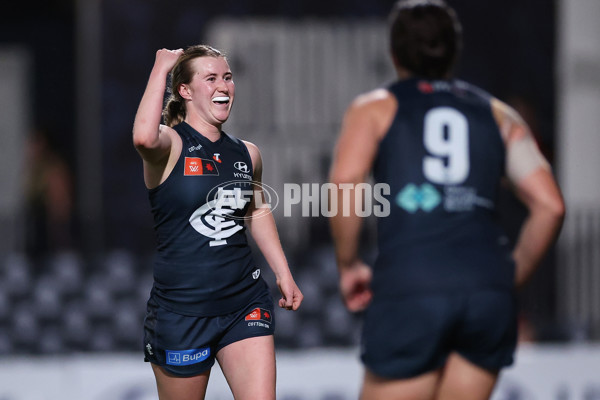 AFLW 2024 Round 08 - Carlton v Western Bulldogs - A-55329321