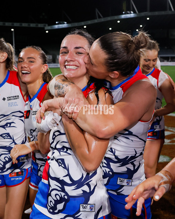 AFLW 2024 Round 08 - Carlton v Western Bulldogs - A-55329680