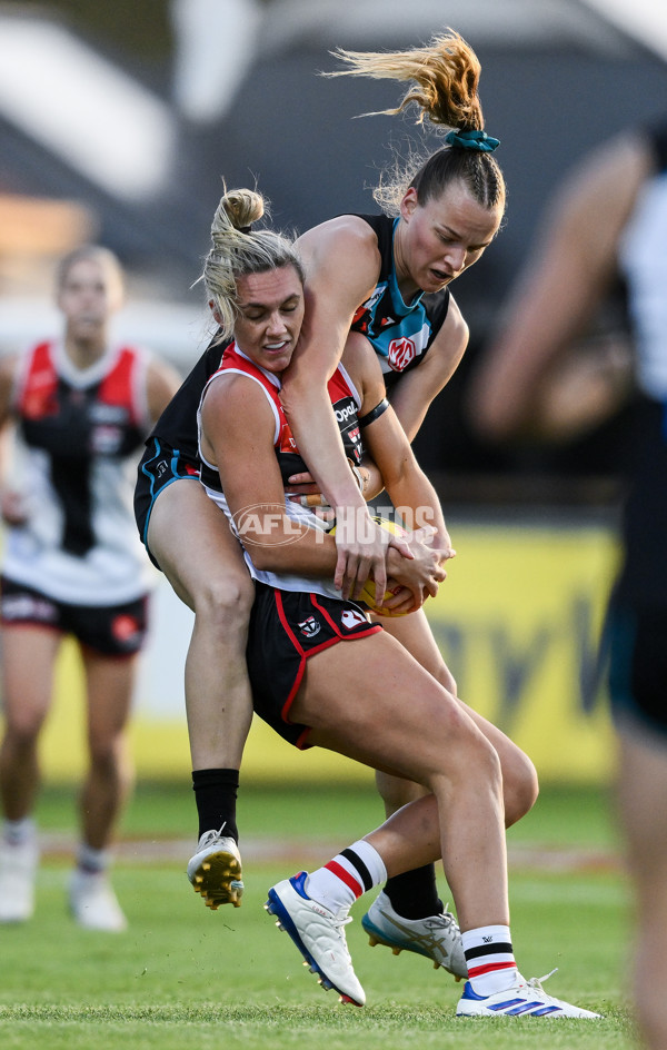 AFLW 2024 Round 08 - Port Adelaide v St Kilda - A-55331869