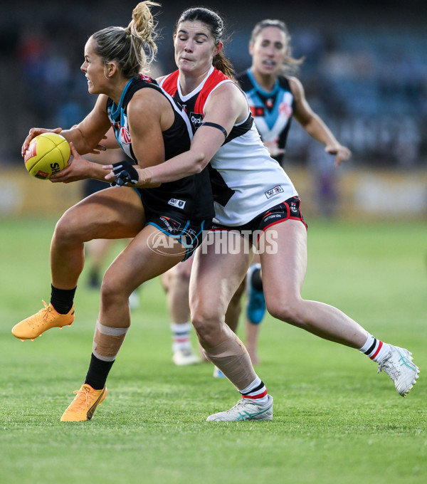 AFLW 2024 Round 08 - Port Adelaide v St Kilda - A-55331882