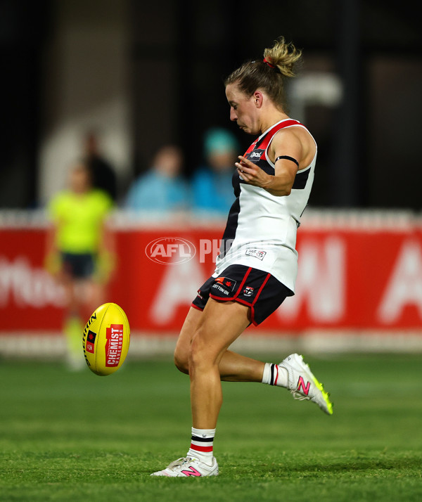 AFLW 2024 Round 08 - Port Adelaide v St Kilda - A-55333505