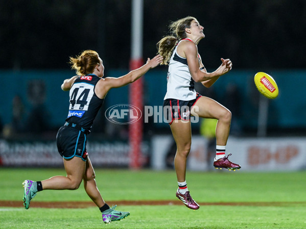 AFLW 2024 Round 08 - Port Adelaide v St Kilda - A-55336190