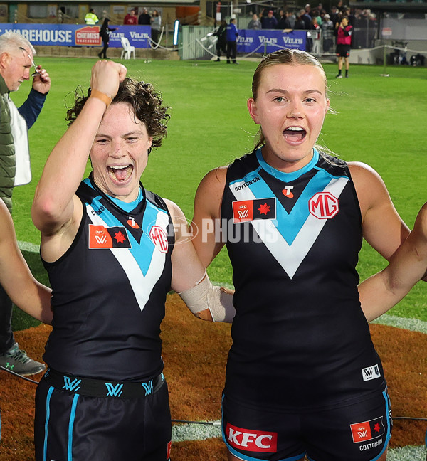 AFLW 2024 Round 08 - Port Adelaide v St Kilda - A-55336209