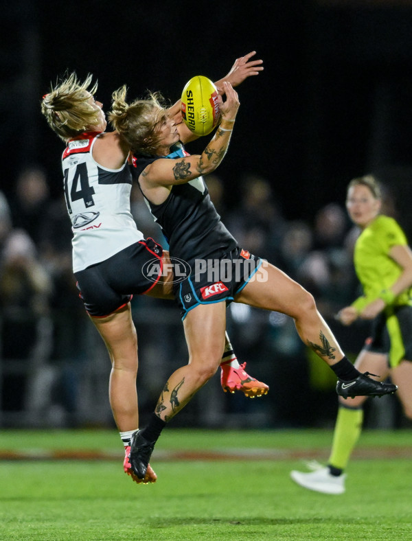 AFLW 2024 Round 08 - Port Adelaide v St Kilda - A-55336539