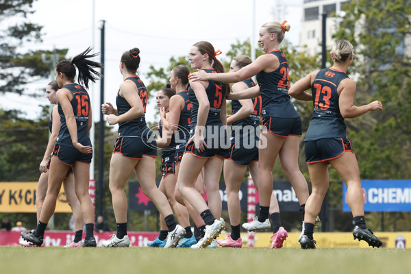 AFLW 2024 Round 08 - Hawthorn v GWS - A-55339646