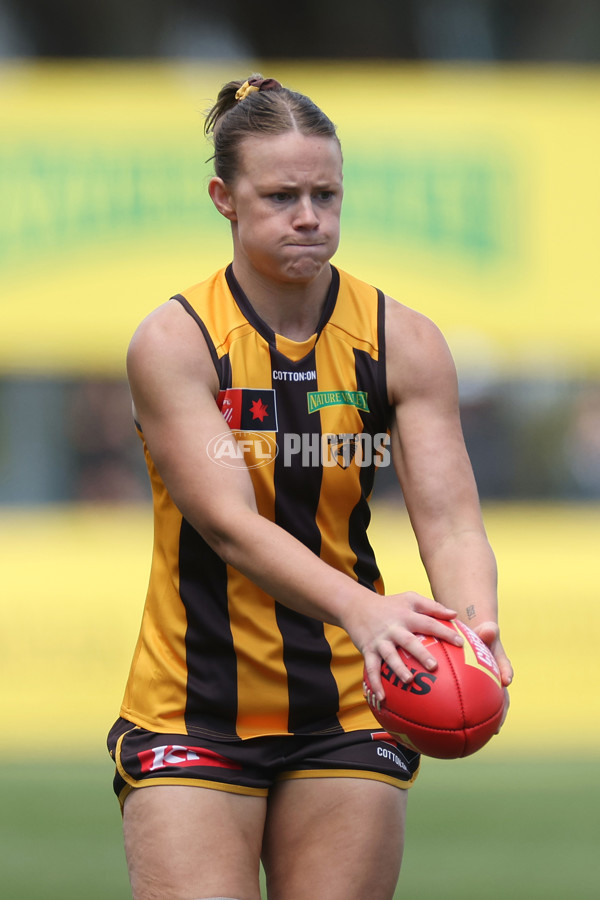 AFLW 2024 Round 08 - Hawthorn v GWS - A-55339653