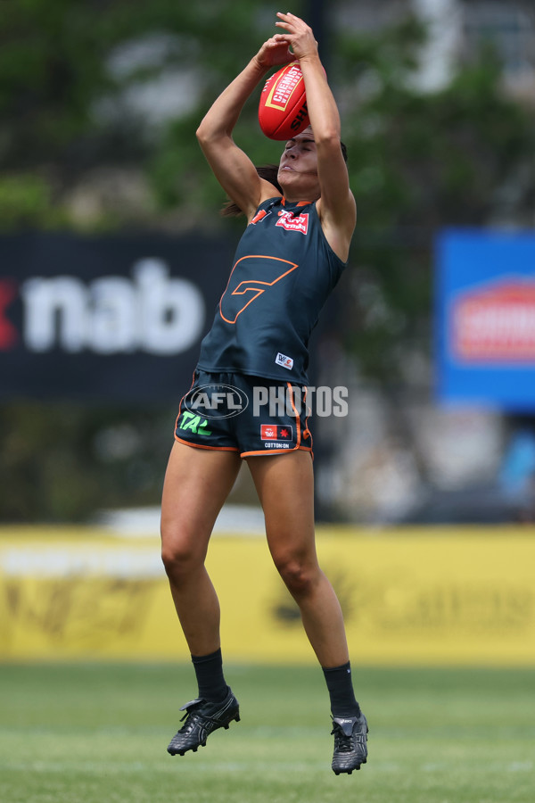 AFLW 2024 Round 08 - Hawthorn v GWS - A-55339691