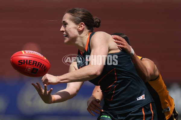 AFLW 2024 Round 08 - Hawthorn v GWS - A-55339716