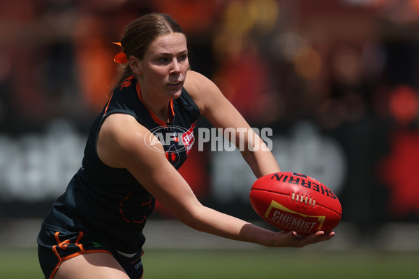 AFLW 2024 Round 08 - Hawthorn v GWS - A-55339717