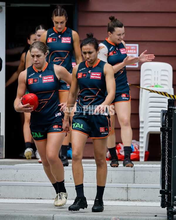 AFLW 2024 Round 08 - Hawthorn v GWS - A-55339811