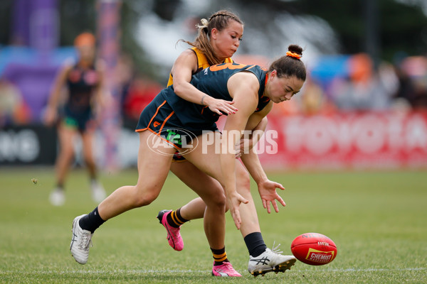 AFLW 2024 Round 08 - Hawthorn v GWS - A-55341962